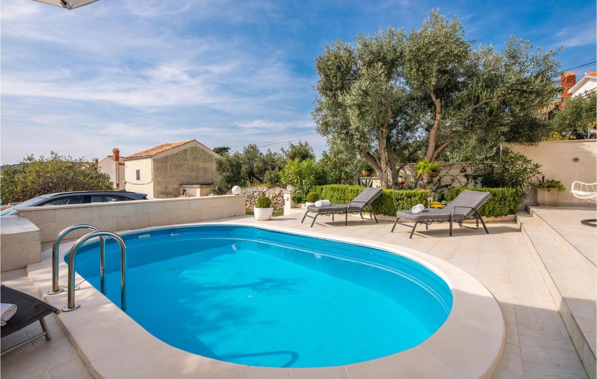 Beautiful Home In Martinscica With Wifi Exterior foto